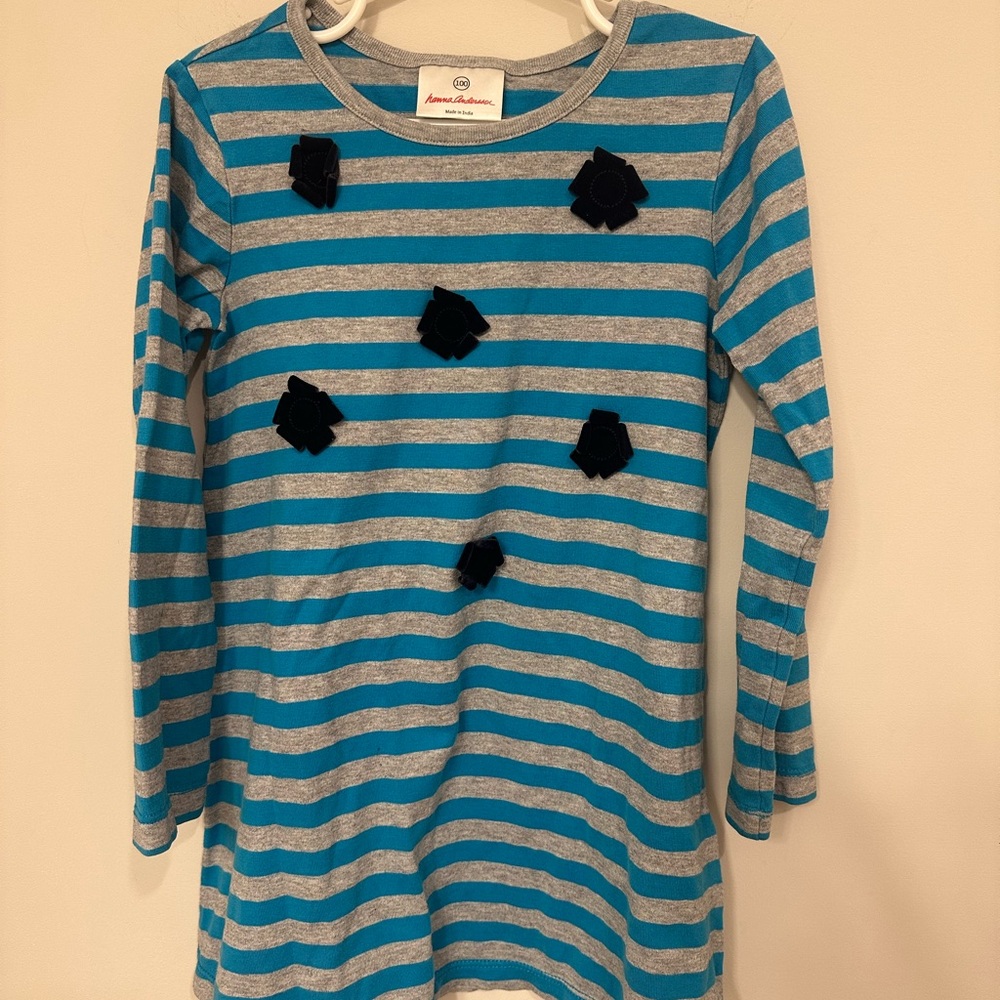 Hanna Andersson Blue and Gray Striped Long Sleeve Tee